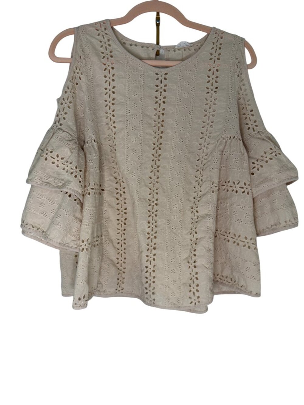 Cirana Los Angeles Eyelet Cold Shoulder Blouse – M- Cream-B